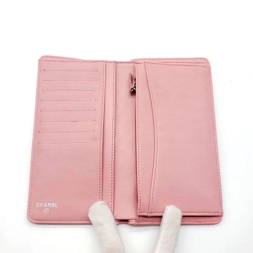 CHANEL Pink Quilted Wallet